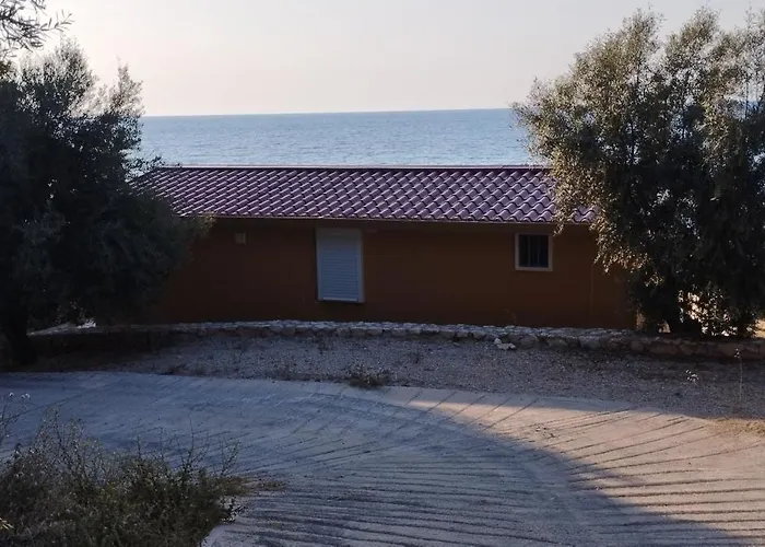 Nikitas * Áyios Nikítas